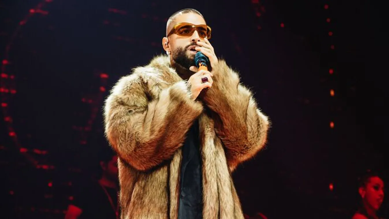 Maluma leállította a koncertjét, hogy rászóljon egy anyára