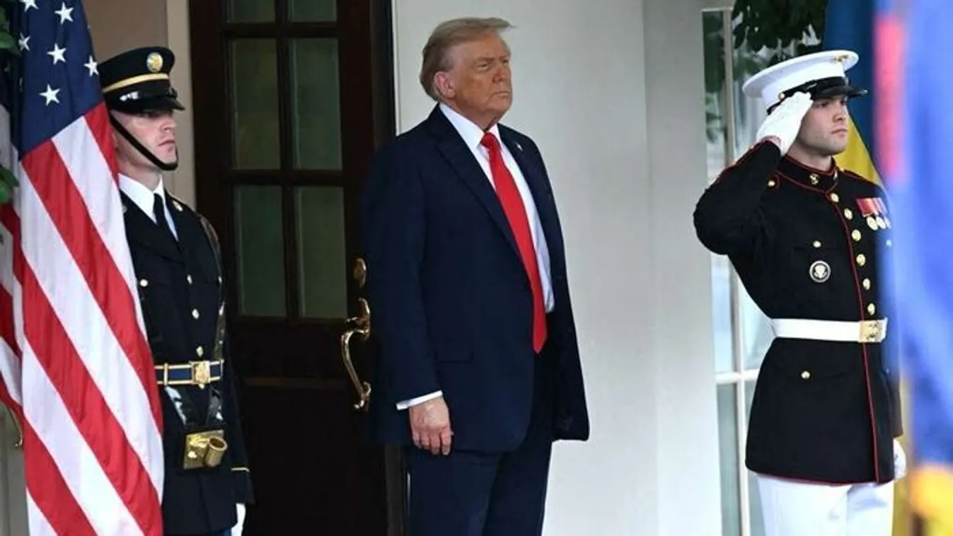 Trump telefonon hívta fel Orbán Viktort, erről egyeztettek