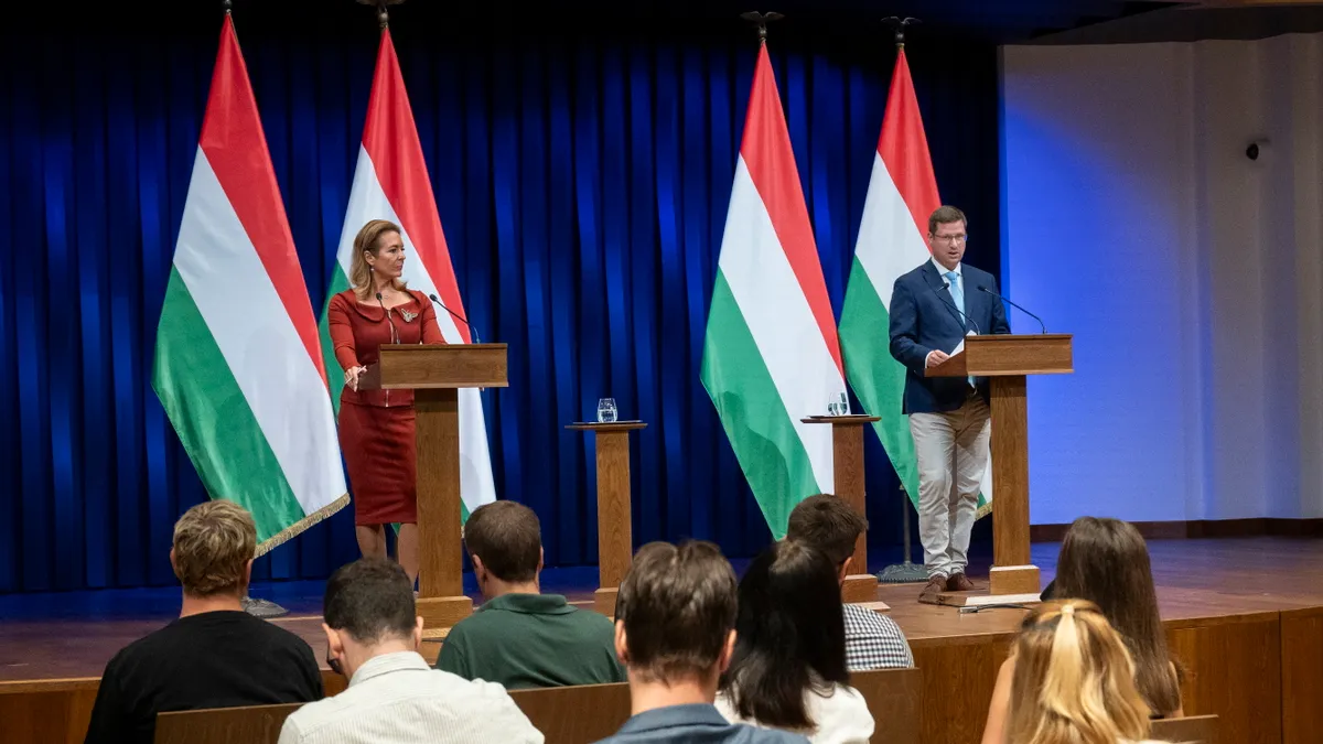 GULYÁS Gergely; VITÁLYOS Eszter