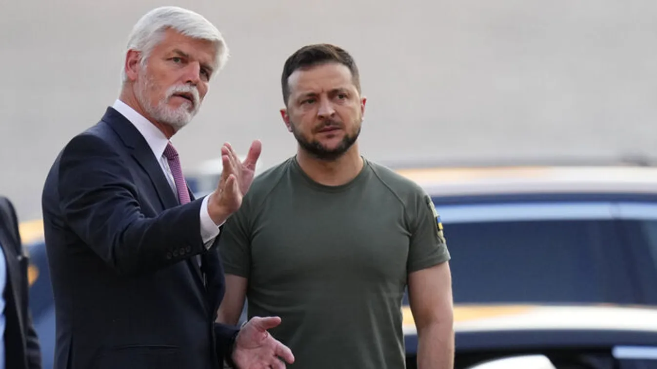 Csehek a háború folytatásáért: 1 millió lőszer Ukrajnának