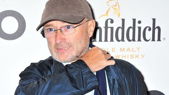Phil Collins egészségi állapotáról adott hírt