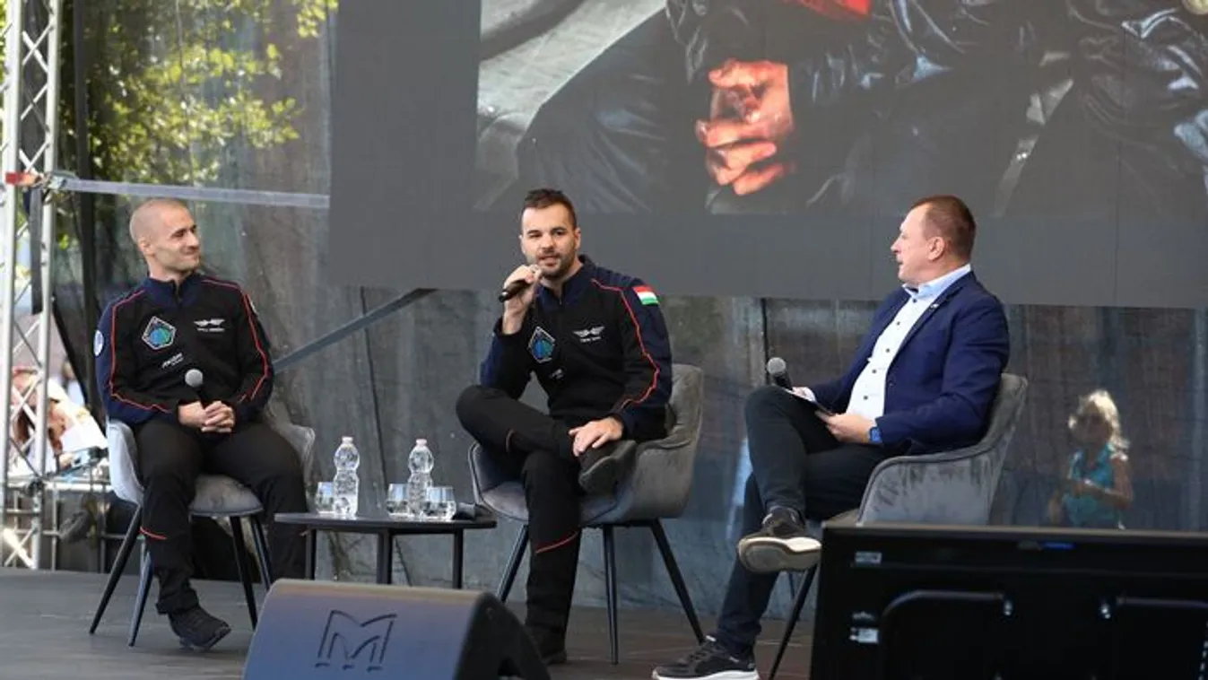 Űrkutatásról és annak jövőjéről beszéltek magyar űrhajósok