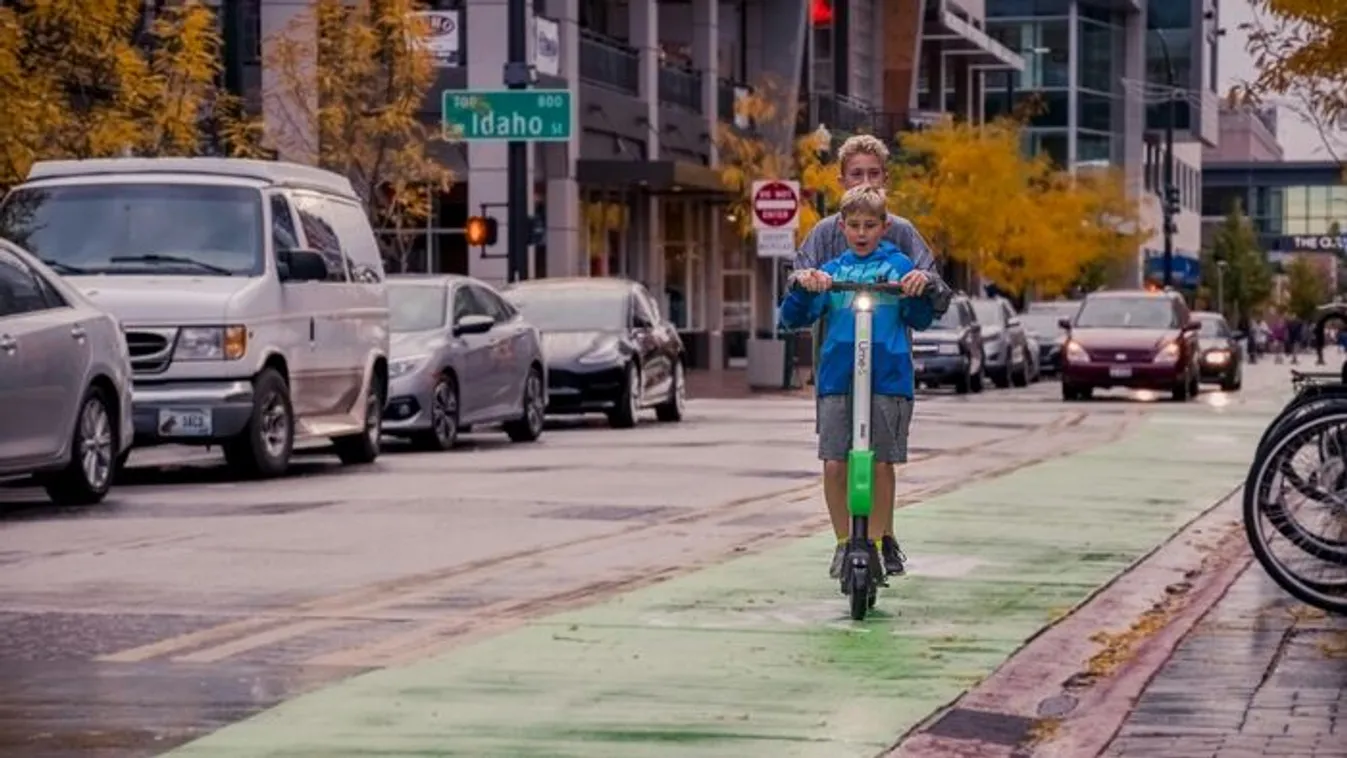 Elektromos rollerért indul a küzdelem