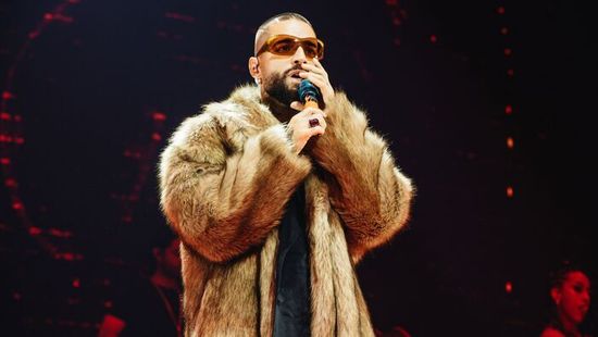 Maluma durván kiakadt: leállította a koncertjét, keményen kiosztott egy anyát