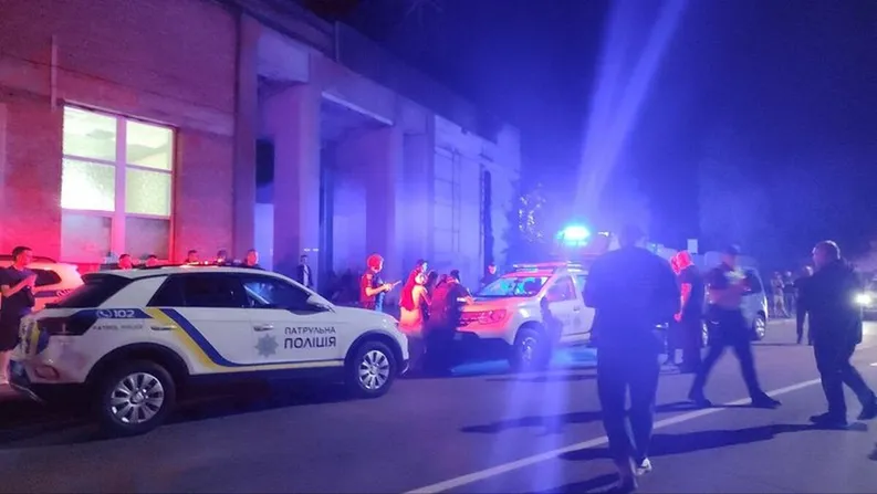 toborzókra támadtak