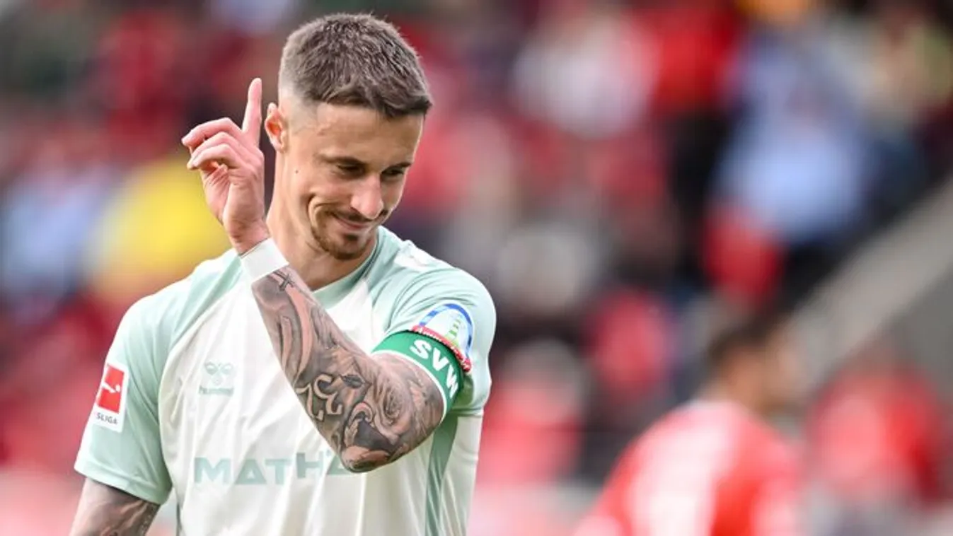 Szürreális pillanat: hatalmasat bakizott a Sky riporternője