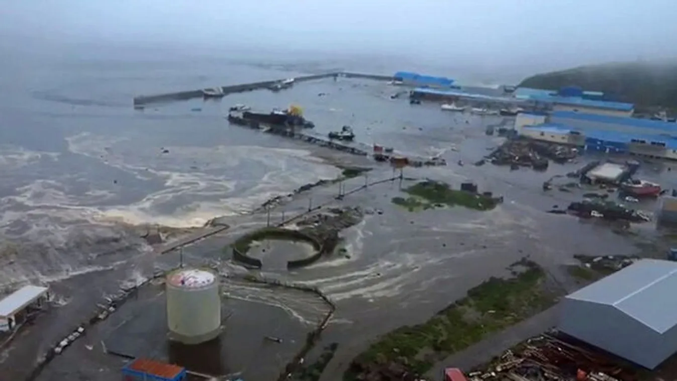 Cunami rongálta meg az orosz atombázist