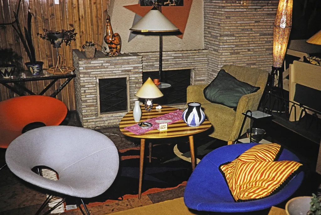 1960 – modern design 