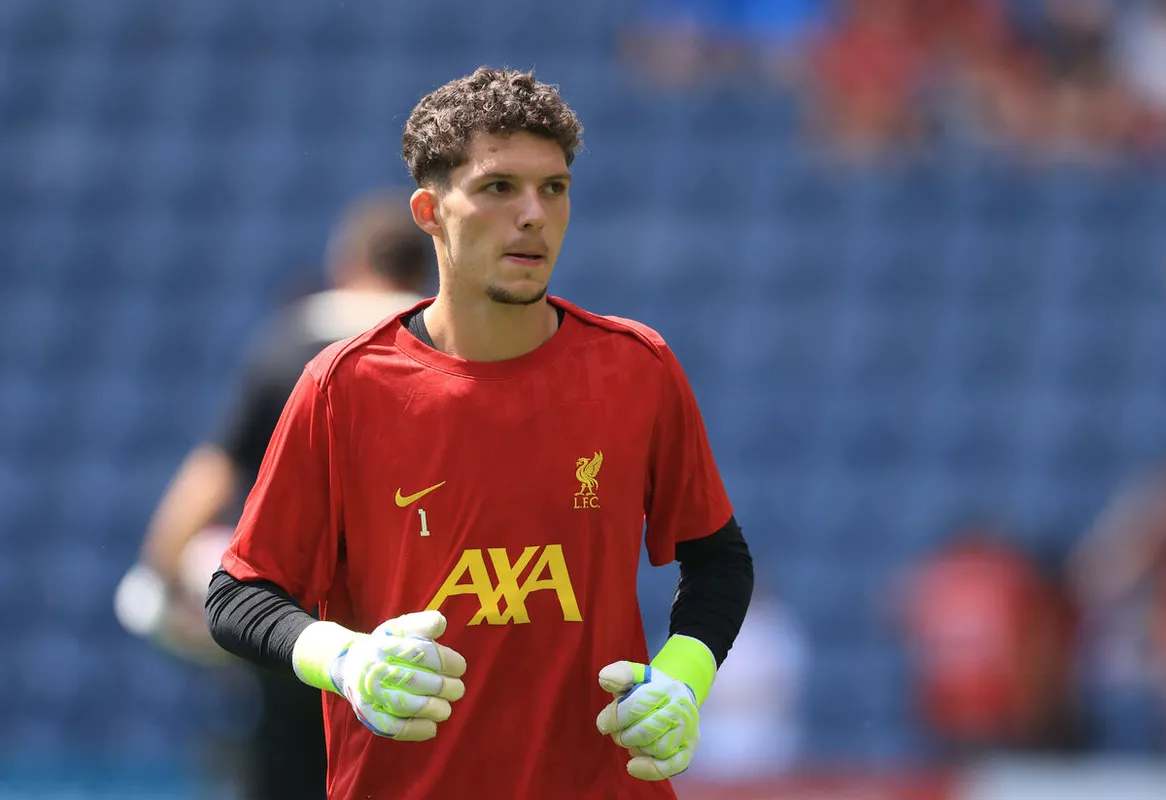 Pécsi Ármin először védhetett a Liverpool U21-es csapatában, nem is kapott gólt