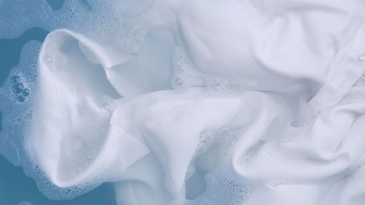 Fehér ingek White,Clothing,In,Suds,,Top,View.,Hand,Washing,Laundry