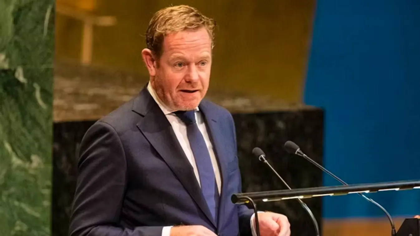 Hollandia Afrikába telepítené át az illegális migránsokat