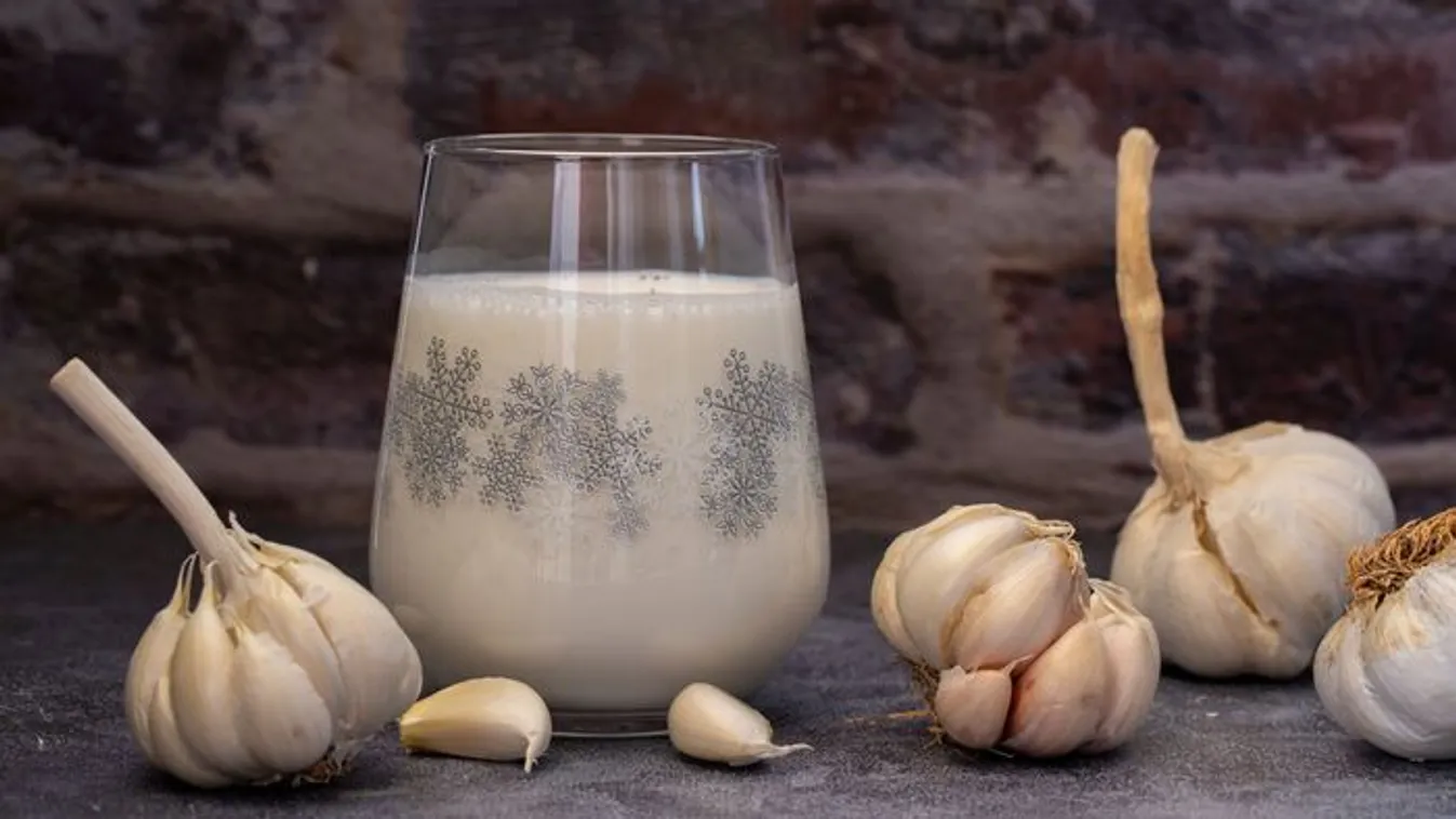 Főzd meg a fokhagymát tejben, hihetetlen, mire használhatod