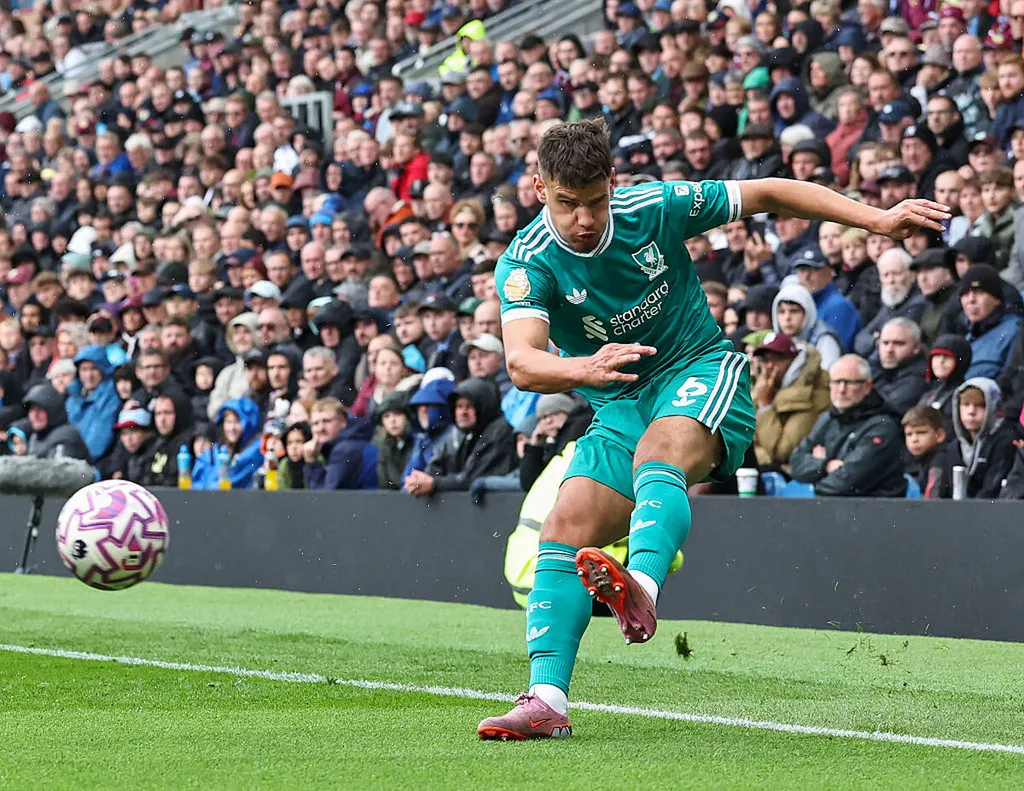 Kerkez Milos csupán 38 percet játszott a Burnley ellen, és elveszítheti a helyét a kezdőben