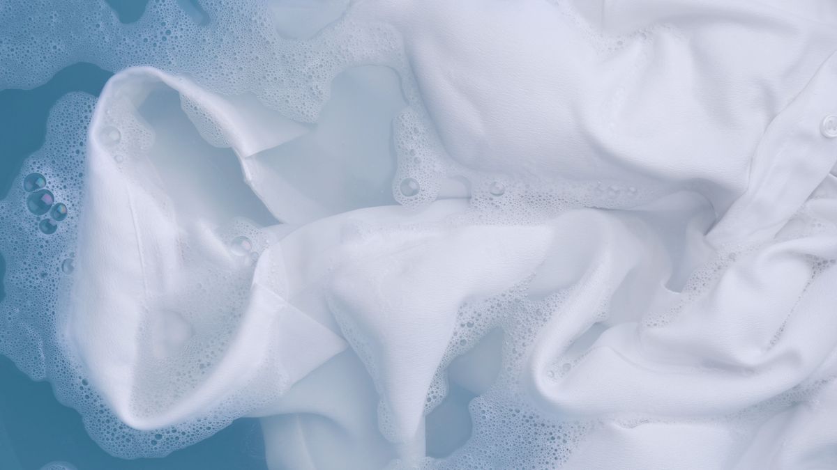 Fehér ingek White,Clothing,In,Suds,,Top,View.,Hand,Washing,Laundry