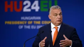 Orbán Viktor: Pisztollyal legfeljebb bandaháborút lehet nyerni