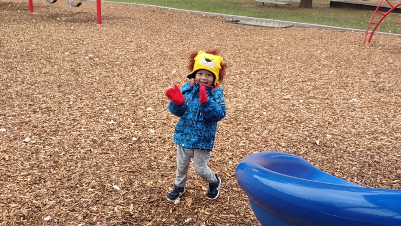 Robbanás volt az egészségügyi központban, egy gyerek meghalt