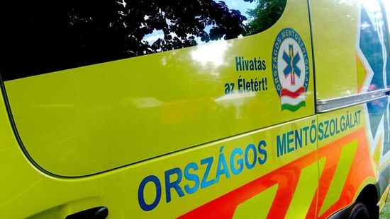 Csoda történt Pécsett: elvesztette az ujját, de most mégis használja