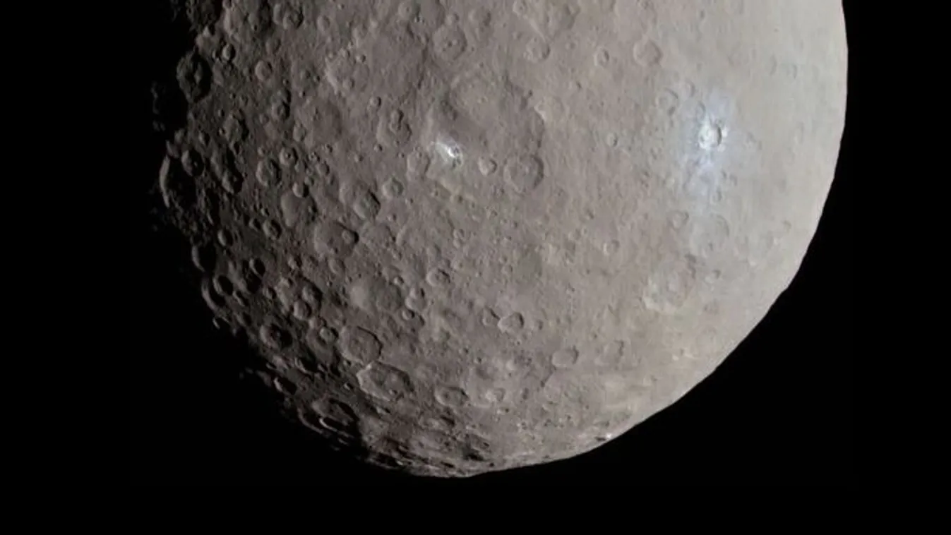 Titokzatos piramist talált a NASA egy másik bolygón