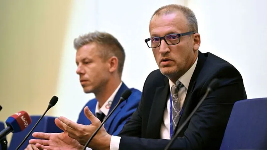 Tarr Zoltán beismerte , hogy hazudott az adóemelésről