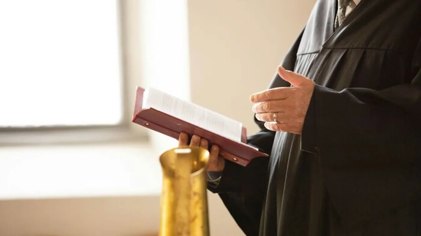  Börtönbüntetést kapott a bíró, aki lelőtte a feleségét