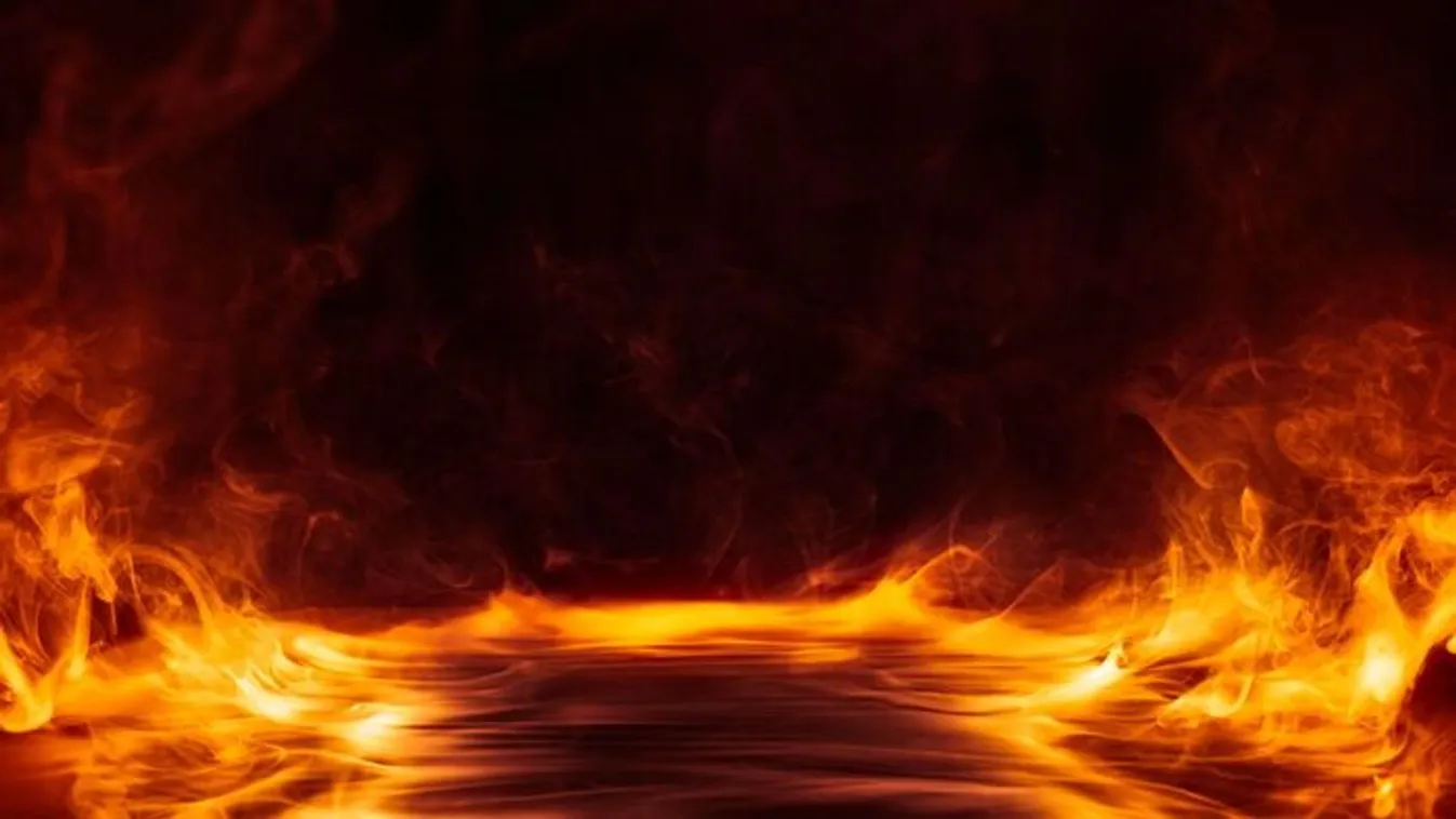 Lángokban áll az M7-es autópálya
