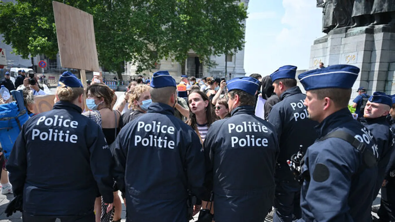 Bevetik a hadsereget a belga fővárosban