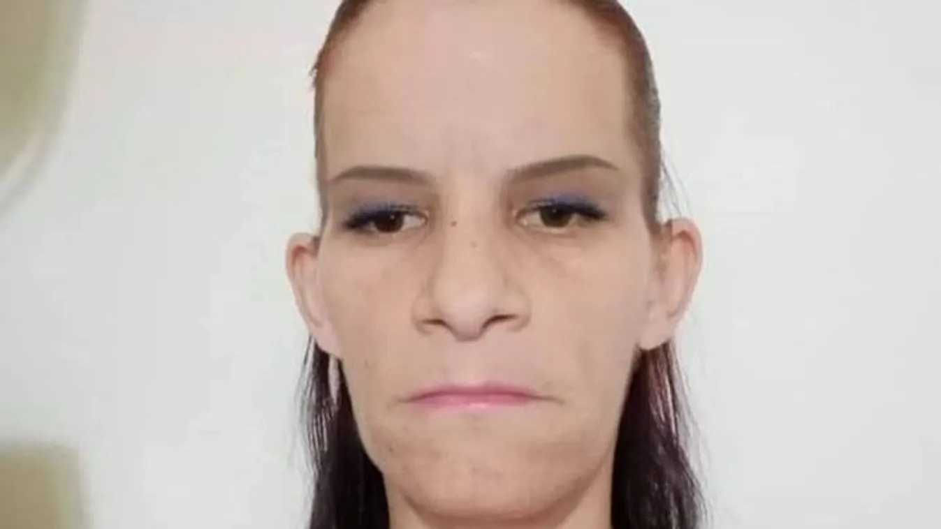 Mónika áldozatot hozott 5 gyereke iskolakezdéséért