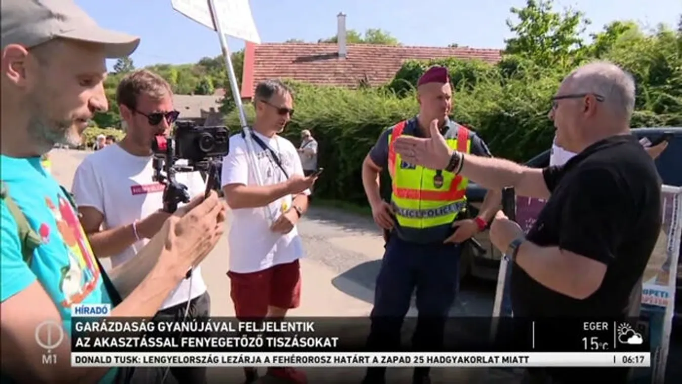 Inzultálták, akasztással fenyegették az M1 stábját