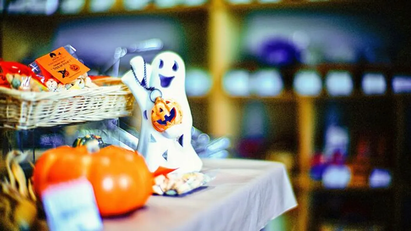 Szomorú szellem, vagy valami más? Alig tudják eldönteni az emberek a fotót látva