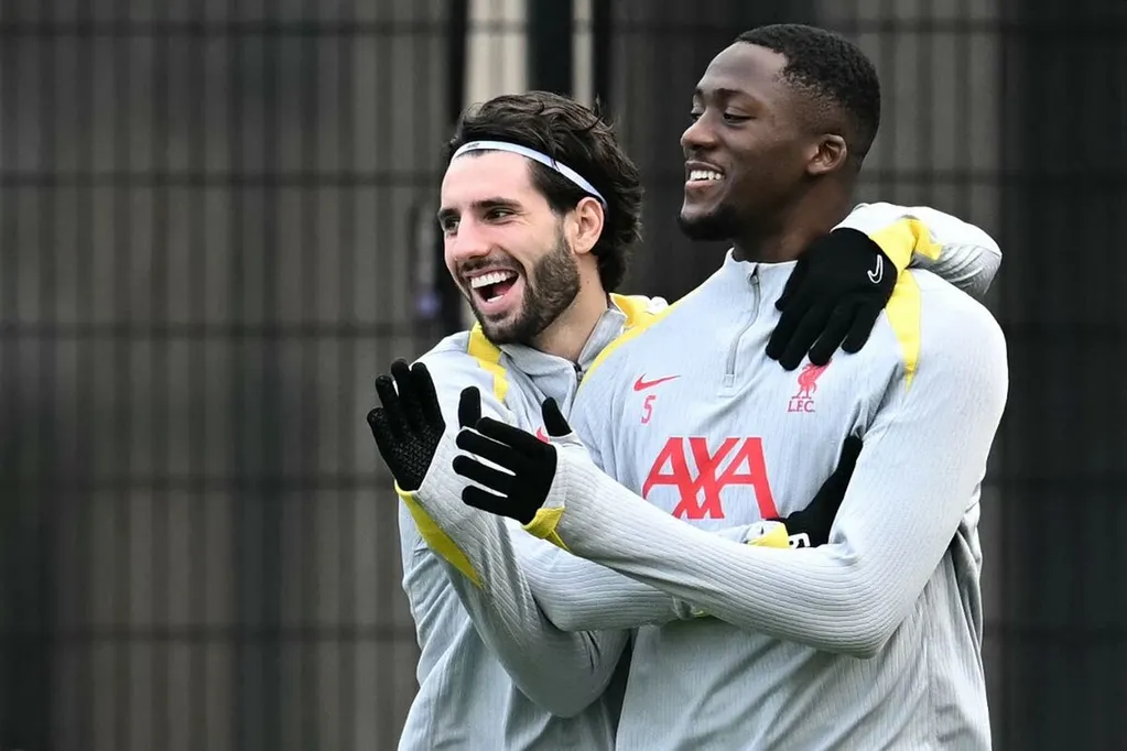 Szoboszlai Dominik Ibrahima Konaté mezét kapta meg