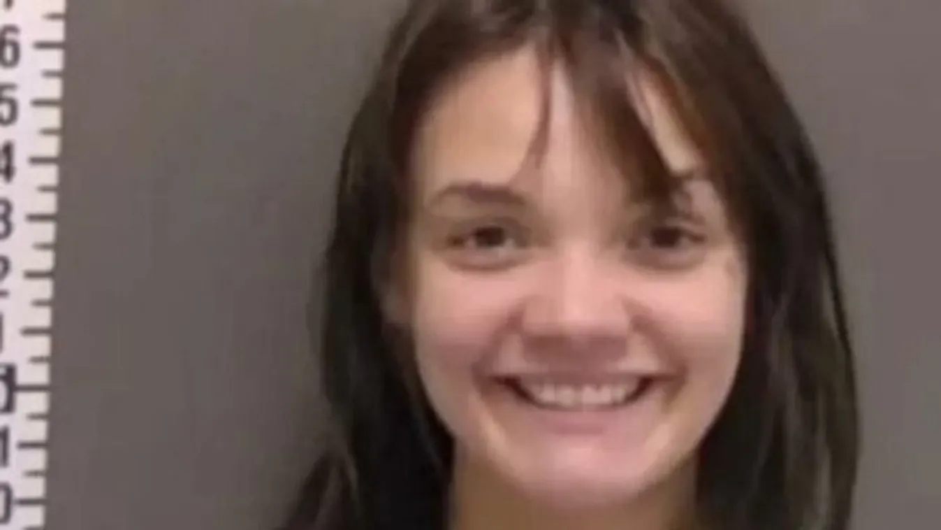 Sokkoló támadás: egy nő fejszével akarta megölni alvó párját