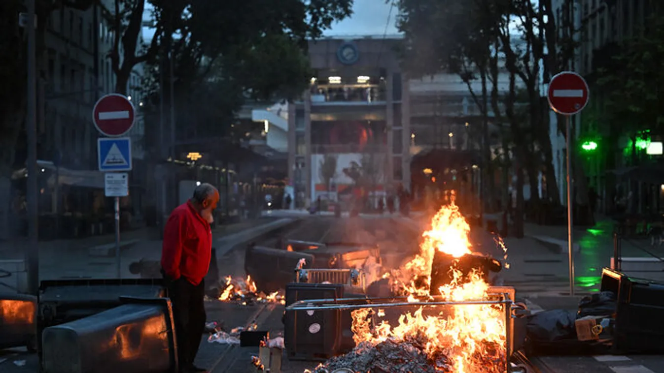 Franciaország, kitört a népharag