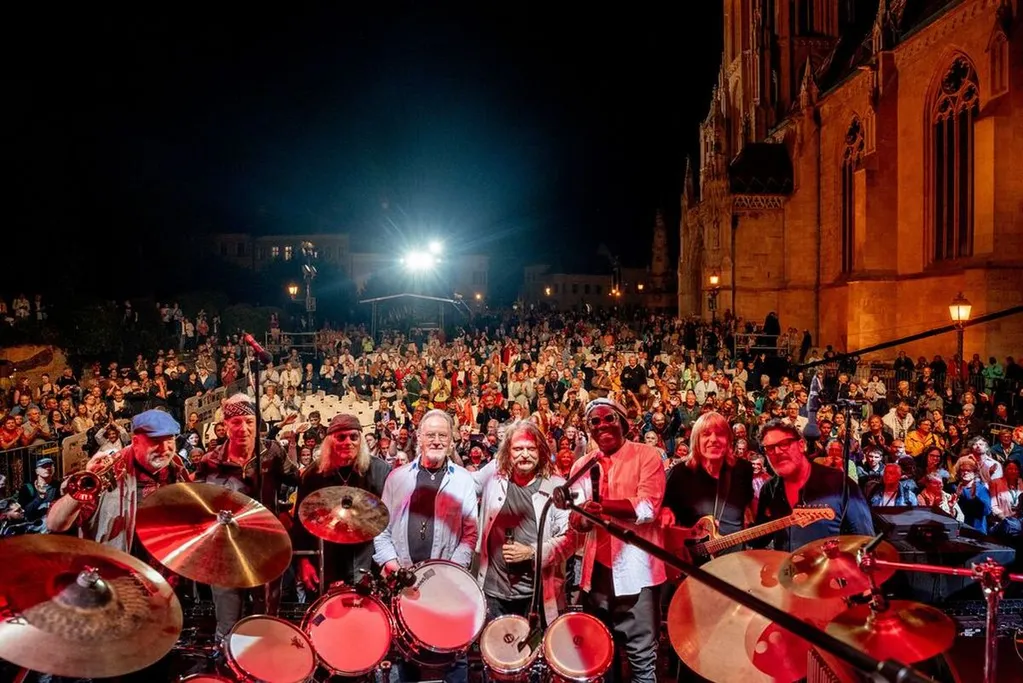 A Mandoki Soulmates budapesti koncertje hatalmas nemzetközi visszhangot keltett.