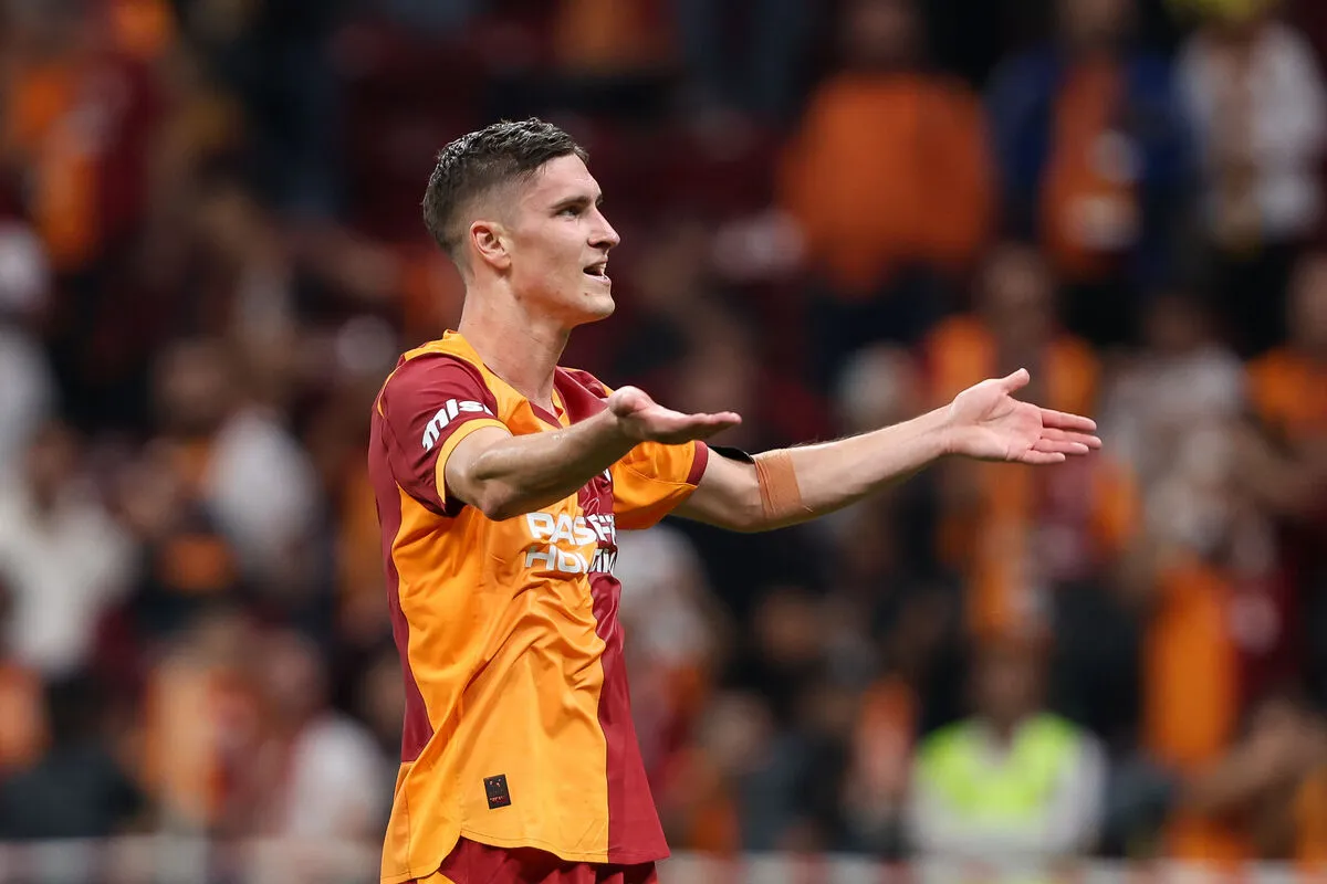 Sallai Galatasaray-legenda védelmére szorult