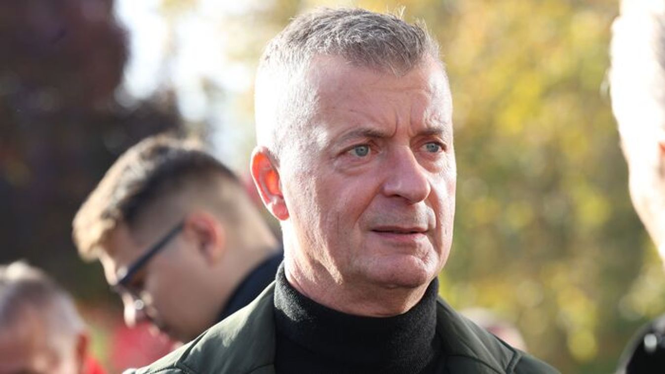 Felháborító mit csinálnak a Fradival az osztrák határnál - ezt Kubatov sem hagyta szó nélkül