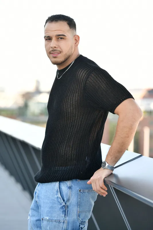 Kísértés Kerim elveszítette jogosítvánáyát