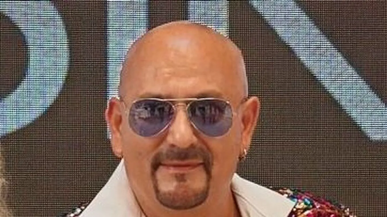 A magyar mulatós legenda talpra állt a gerincsérve után