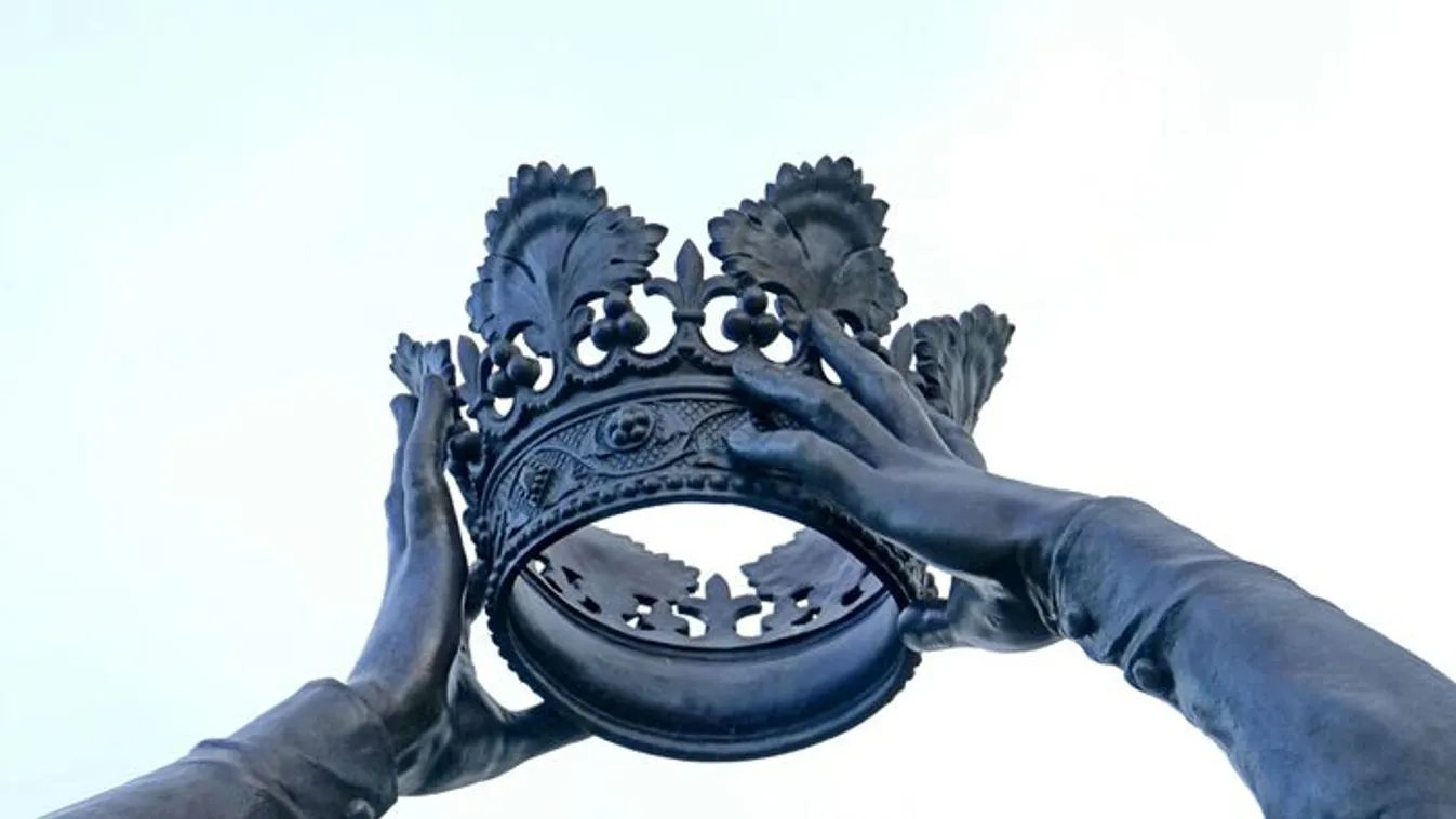 Változás a királyi családban: lemond a trónról az uralkodó