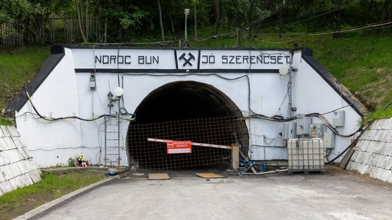 Bukaresten áll vagy bukik Parajd jövője