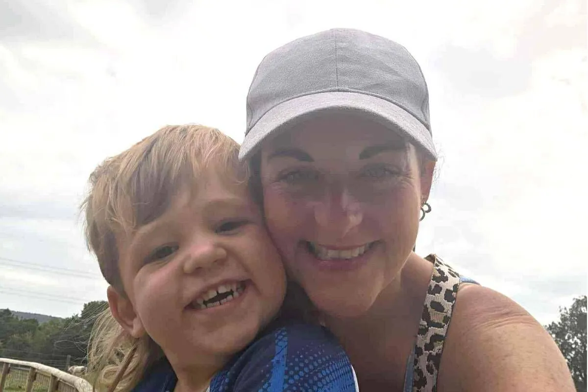 Jade-et végbélrákkal diagnosztizálták. Minden vágya, hogy Leo születésnapját megélje