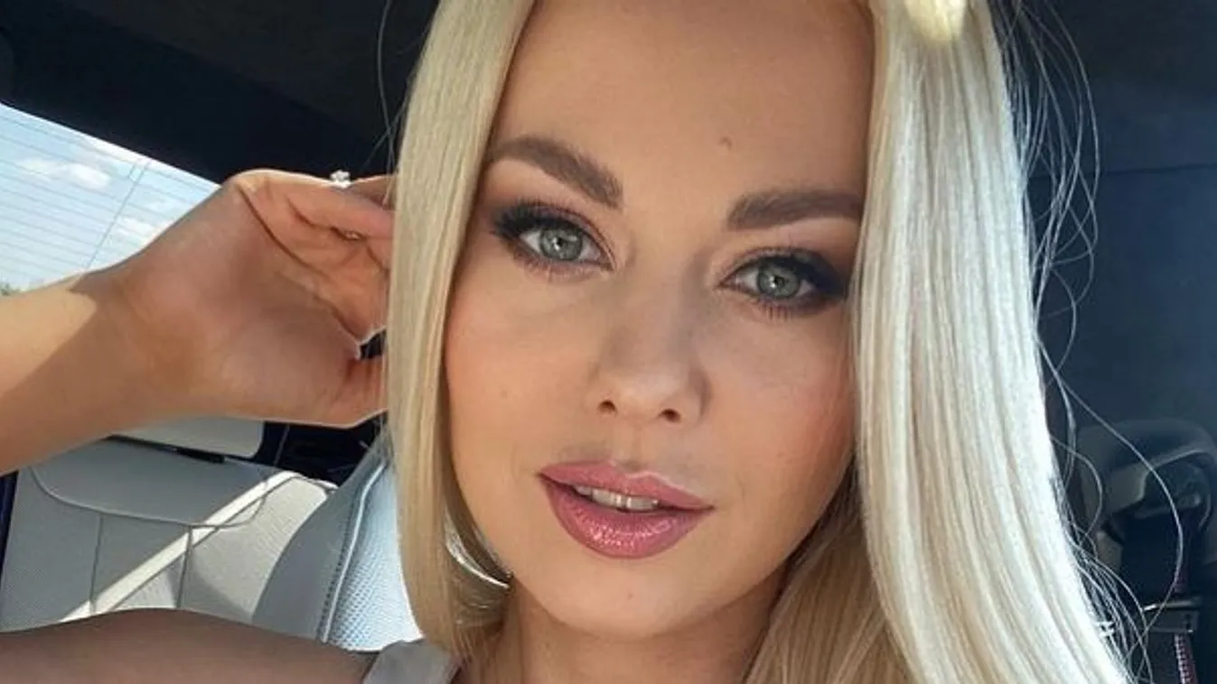 Észveszejtő bikinis képet mutatott Kiss Virág