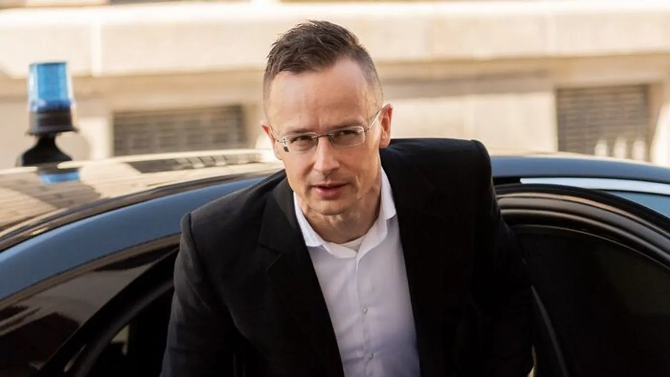 Szijjártó Péter: Ukrajnában égetnék el Európa pénzét