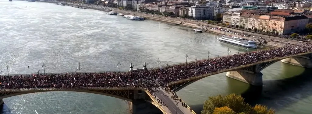 békemenet október 23 2025 drón