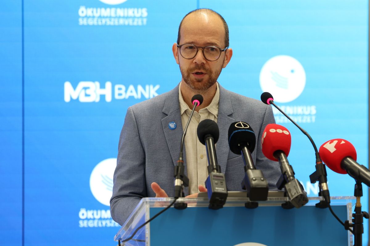 2025.10.29 MBH Bank és az Ökumenikus SegélyszervezetTudatos Segítség ProgramjaRácsok Balázs