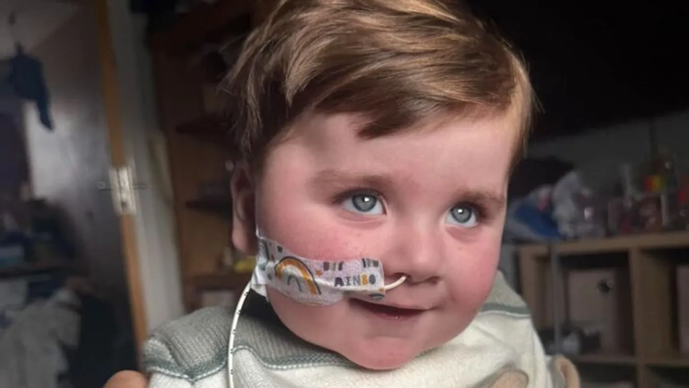 "Amikor a kisfiam szemébe néztem, tudtam, hogy baj van"