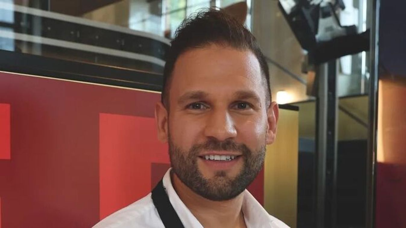 Zámbó Jimmy fia is beleharapott Rácz Jenő hamburgerébe: megvan róla a véleménye