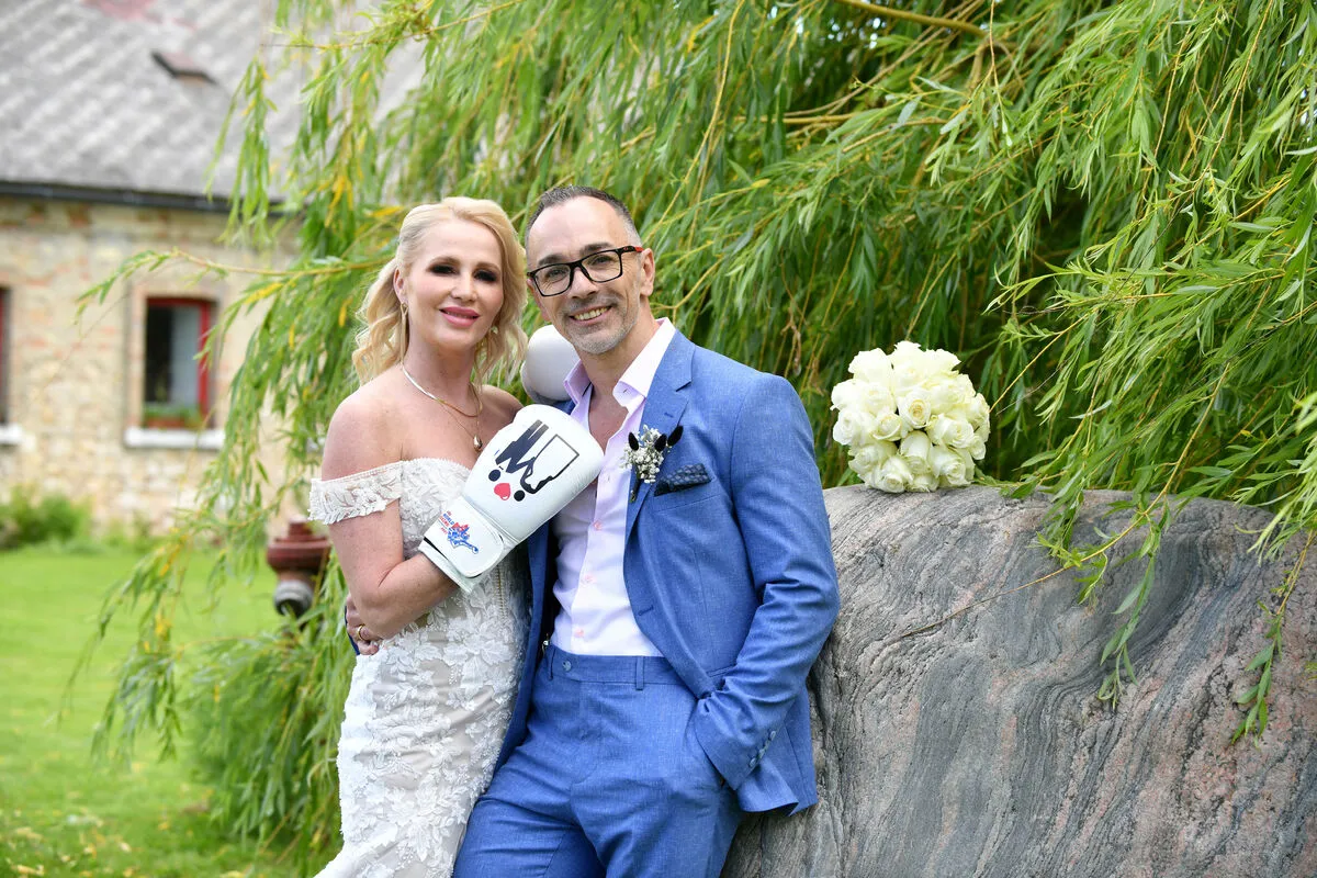 Miló Viki az esküvőn még boldog volt