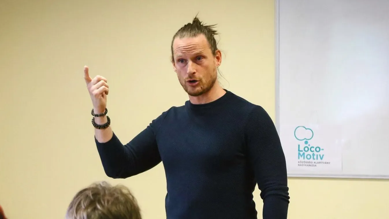 Ennyi volt! Fenyő Iván elvonul a világ elől