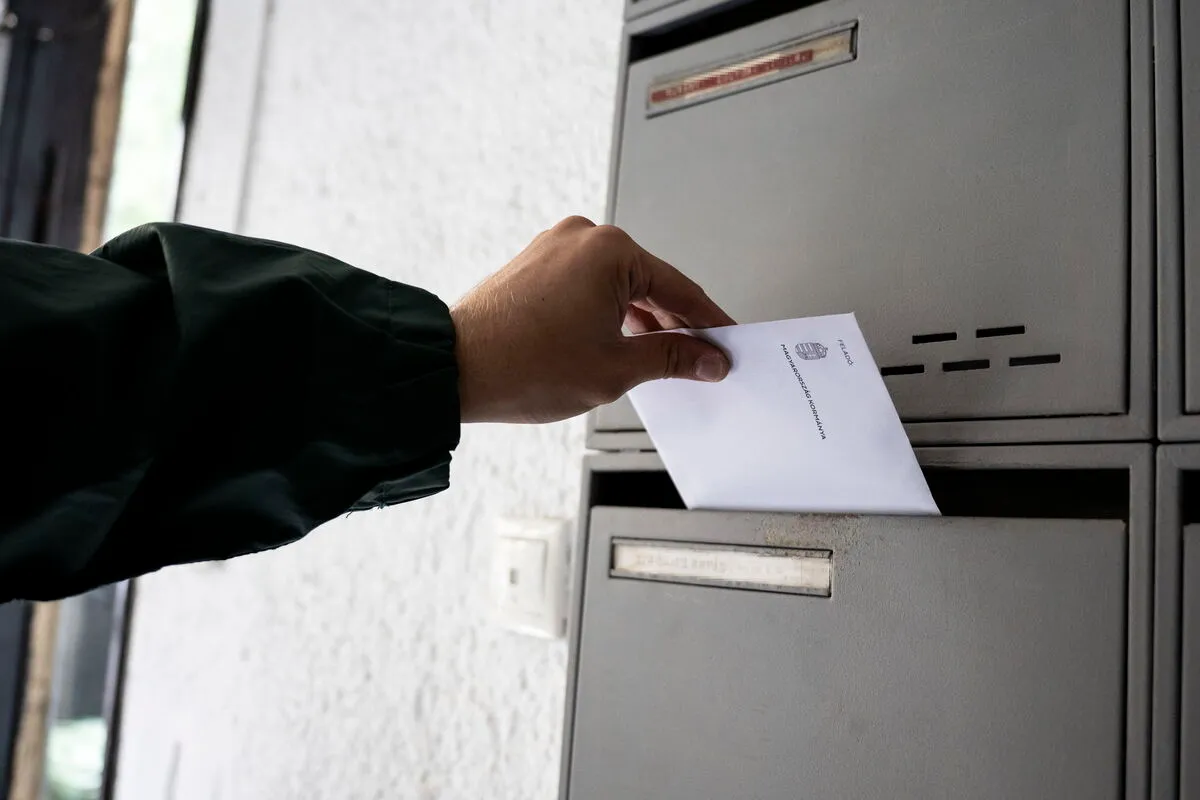 nemzeti konzultáció a háború és az adóemelések ellen