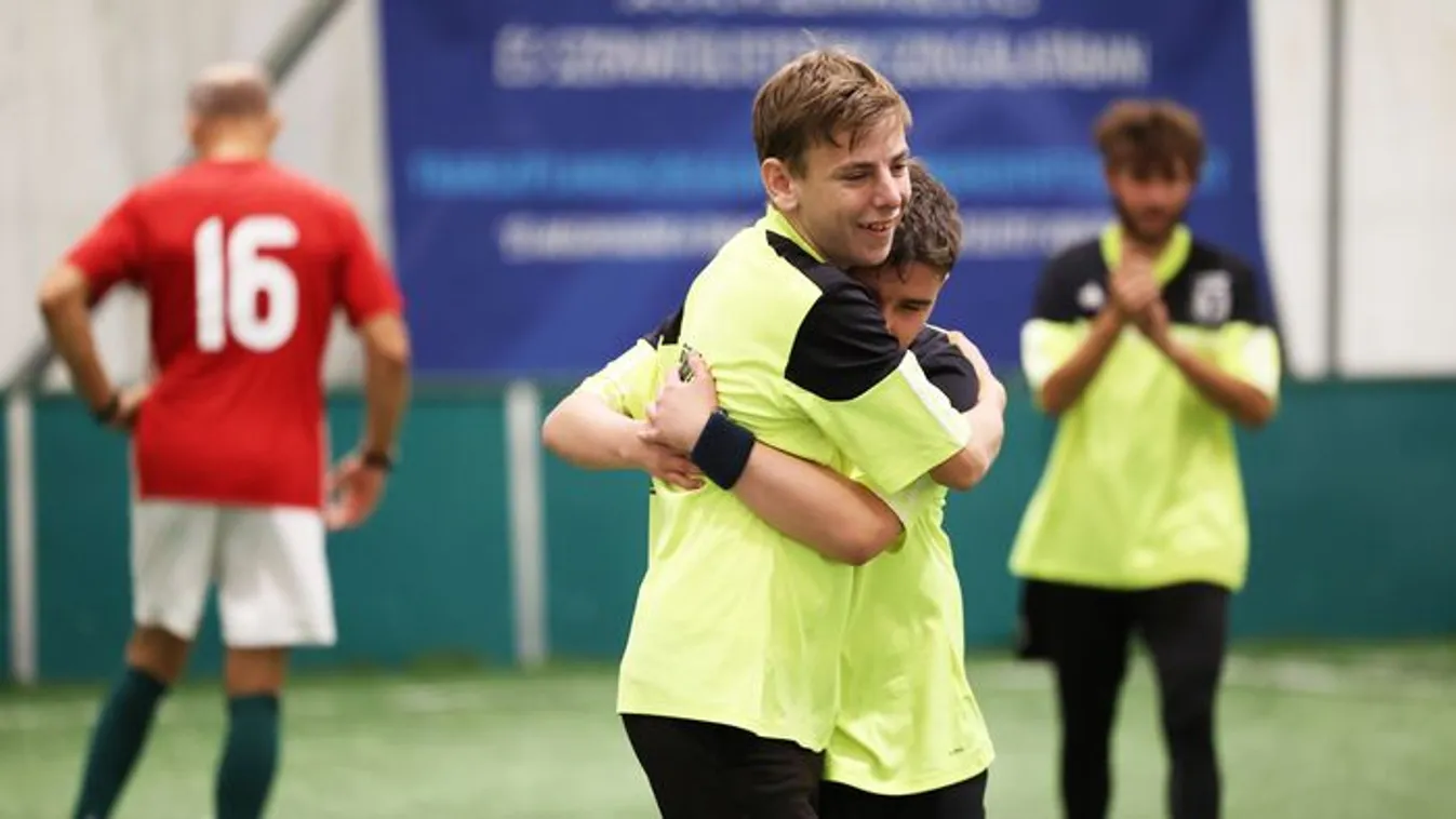 Így ünneplik az életet a traszplantált aranyérmes fiatalok